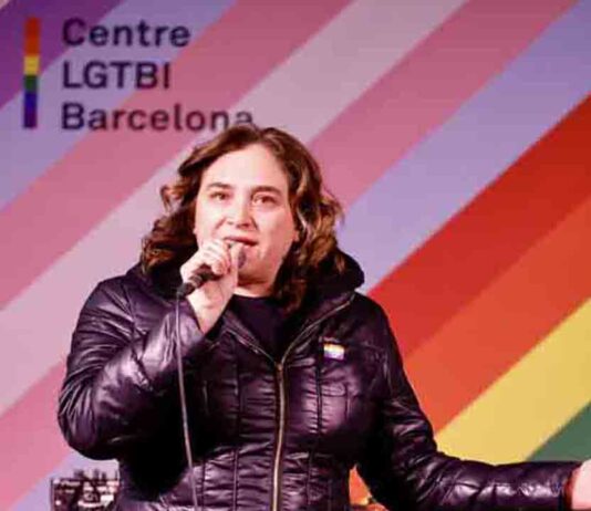 Ada Colau asiste al primer aniversario del Centro LGTBI Ada Colau asiste a los actos de celebración del primer aniversario del Centro LGTBI
