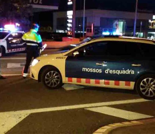 Detenido por conducción temeraria y sin haber tenido nunca el permiso de conducir Detenido por conducción temeraria y sin haber tenido nunca el permiso de conducir