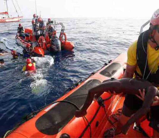El Open Arms salva 237 personas en el Mediterráneo central El Open Arms salva 237 personas en el Mediterráneo central