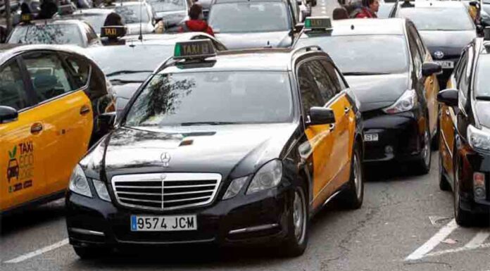 El sector del taxi amenaza con nuevas movilizaciones antes del MWC El sector del taxi amenaza con nuevas movilizaciones antes del MWC