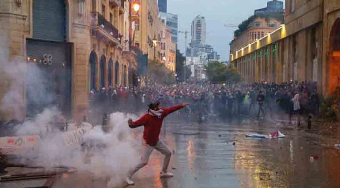 Más de 200 heridos en las protestas contra el gobierno en Beirut Más de 200 heridos en las protestas contra el gobierno en Beirut