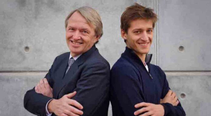 Acusan a Óscar Pierre de CIU, de mantener a Glovo en una dinastía empresarial sin escrúpulos Acusan a Óscar Pierre Prats de CIU, de mantener a Glovo en una dinastía empresarial sin escrúpulos