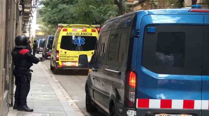 Cinco detenidos, dos por agresión sexual, en una operación antidroga en Barcelona Cinco detenidos, dos por agresión sexual, en una operación antidroga en Barcelona