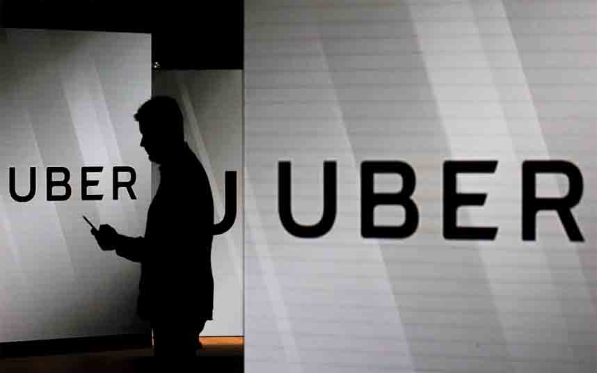 Cómo Uber crea una crisis política local, y después presiona al estado para que la resuelva