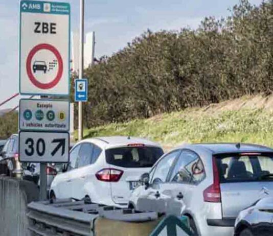 El 50% de los vehículos sin etiqueta ya no circulan por Barcelona El 50% de los vehículos sin etiqueta ya no circulan por Barcelona ZBE