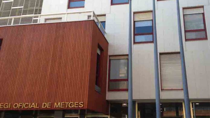 El Colegio de Médicos de Barcelona hace un llamamiento para recaudar material y dinero