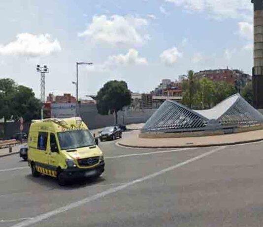 Un hombre de 86 años muere atropellado por un camión en Nou Barris Un hombre de 86 años muere atropellado por un camión en Nou Barris