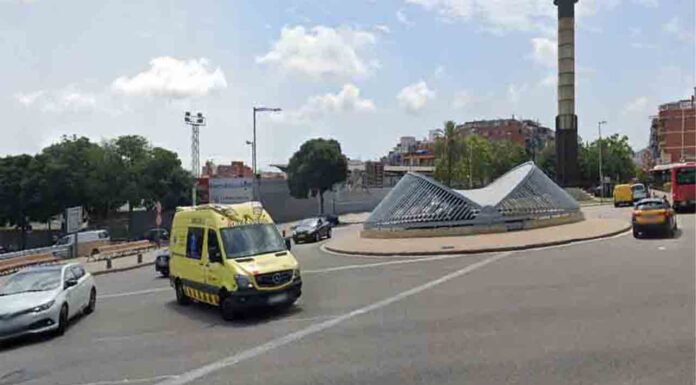 Un hombre de 86 años muere atropellado por un camión en Nou Barris Un hombre de 86 años muere atropellado por un camión en Nou Barris