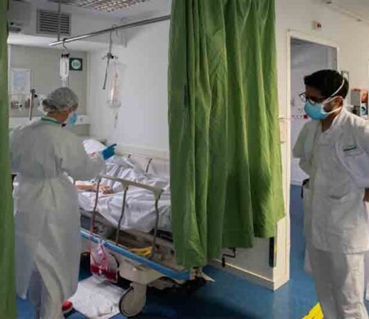 7.881 personas han muerto en Catalunya por coronavirus, 305 en 24 horas 7.881 personas han muerto en Catalunya por coronavirus, 305 en 24 horas