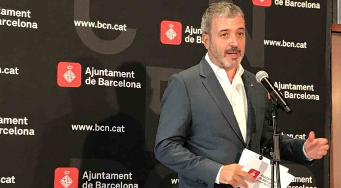 Barcelona entregará 300 euros a cada autónomo para cubrir el 100% de la base de cotización mínima Barcelona entregará 300 euros a cada autónomo para cubrir el 100% de la base de cotización mínima