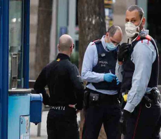 Catalunya supera los 2.000 muertos y casi 22.000 contagiados por coronavirus Catalunya supera los 2000 muertos y casi 22000 contagiados por coronavirus