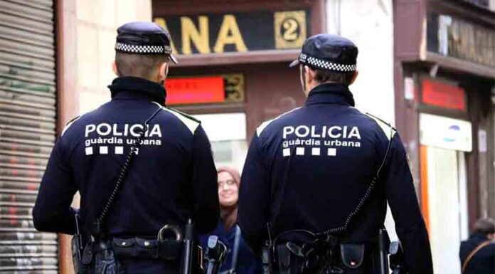 Muere por coronavirus un agente de la Guàrdia Urbana de Barcelona de 50 años Muere por coronavirus un agente de la Guàrdia Urbana de Barcelona de 50 años