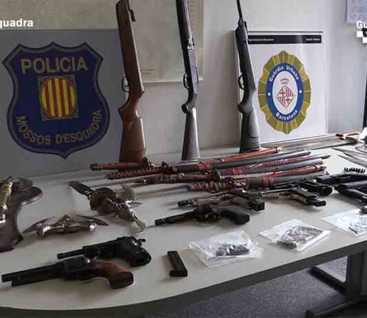Desarticulado en Nou Barris un grupo dedicado al tráfico de marihuana Desarticulado en Nou Barris un grupo dedicado al tráfico de marihuana