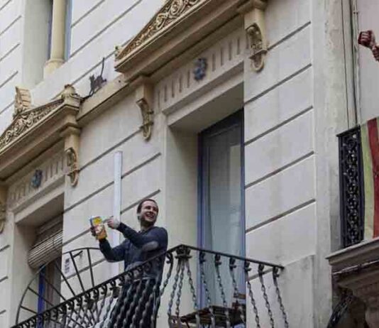 Cancelado el proyecto «Barcelona, ens en sortirem» El proyecto ‘Barcelona, ens en sortirem’ no tendrá coste para el Ayuntamiento
