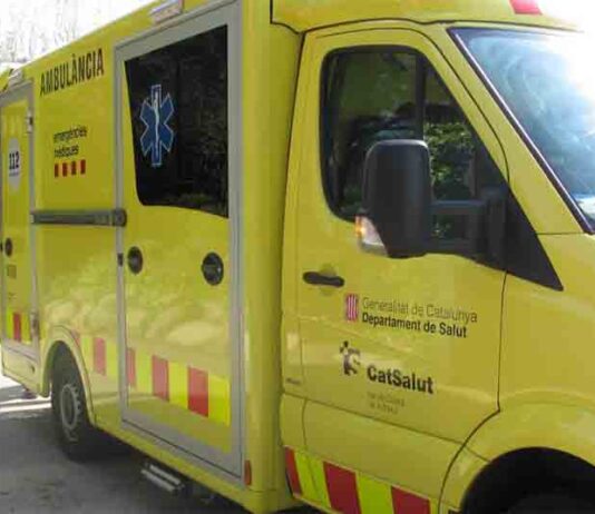 Un coche atropella a seis personas en una terraza de la calle Mallorca Muere un hombre en Torredembarra al quedar atrapado en una retroexcavadora mientras trabajaba