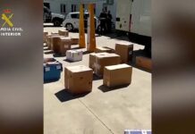 Incautan 2.471 kilos de cocaína en el puerto de Barcelona, Algeciras y Las Palmas La Guardia Civil descubre 29 kilos de marihuana en un control de El Garraf