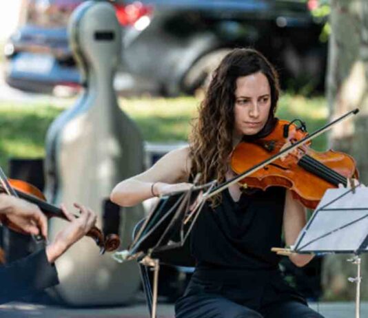Acto de homenaje en recuerdo a las víctimas del atentado de Hipercor Acto de homenaje en recuerdo a las víctimas del atentado de Hipercor