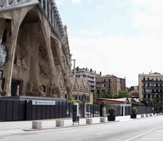 La Sagrada Familia reabrirá en julio con visitas gratuitas para los barceloneses La Sagrada Familia reabrirá en julio con visitas gratuitas para los barceloneses