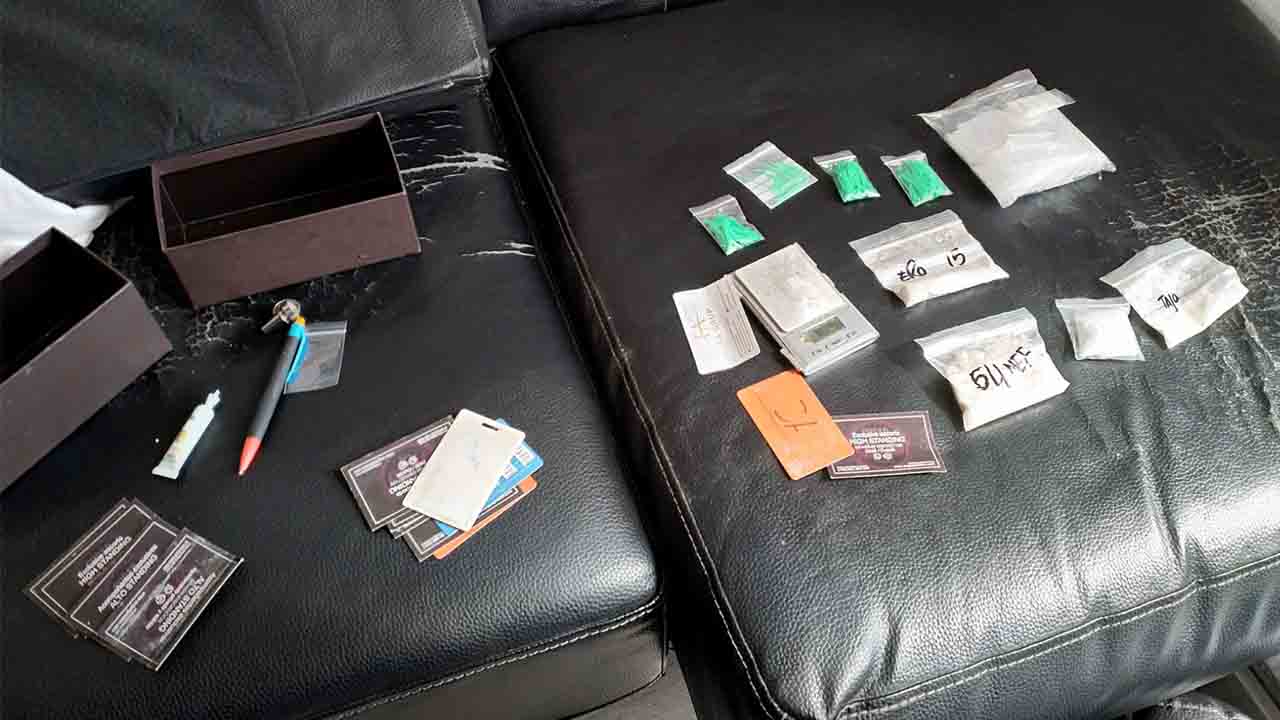 La policía detiene a un hombre con todo tipo de drogas por valor de 13.000 euros