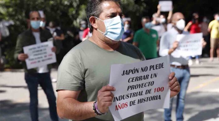 Los taxistas de Barcelona organizan una marcha en apoyo a los trabajadores de Nissan Los taxistas de Barcelona organizan una marcha en apoyo a los trabajadores de Nissan