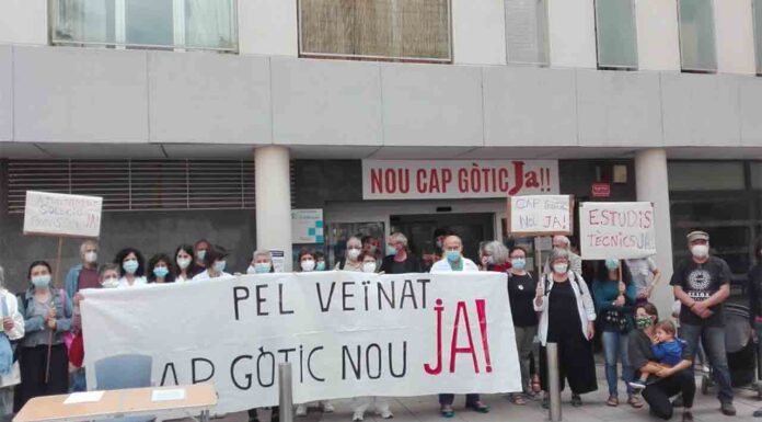 Los trabajadores del CAP Gòtic cerrarán el ambulatorio si no se soluciona su situación Los trabajadores del CAP Gòtic cerrarán el ambulatorio si no se soluciona su situación precaria