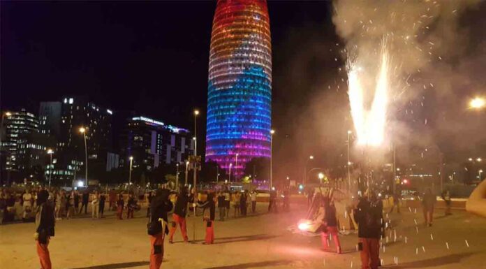 Verbena de Sant Joan: Puntos de venta de petardos en los barrios de Sant Martí Puntos de venta de petardos en los barrios de Sant Martí