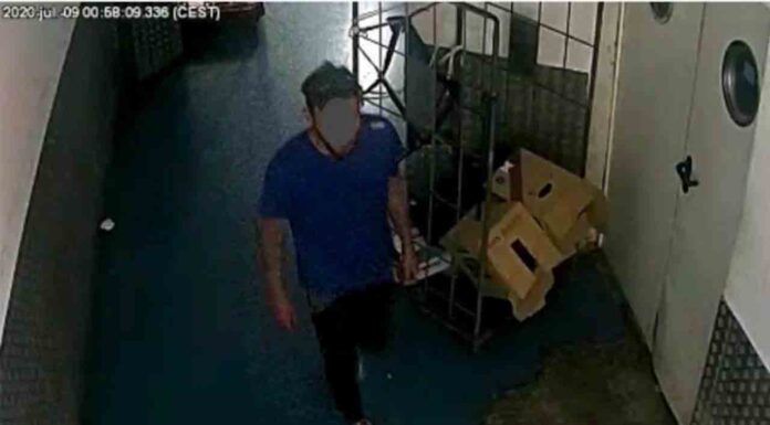 Se esconde en Diagonal Mar antes de cerrar y lo detienen los Mossos con el botín Se esconde en Diagonal Mar antes de cerrar y lo detienen los Mossos con el botín