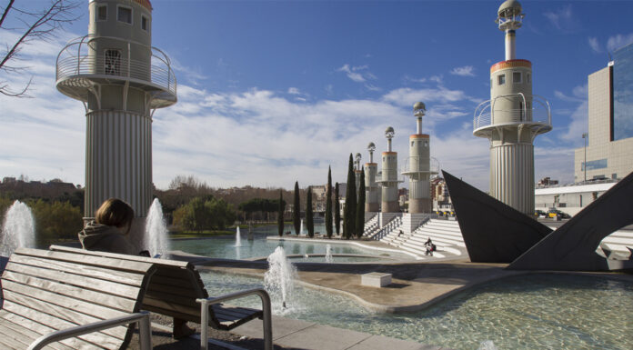 «Turisme km0: destí Sants-Montjuïc», una apuesta para atraer visitantes al distrito La iniciativa "Turisme km0: destí Sants-Montjuïc", persigue reactivar la economía local