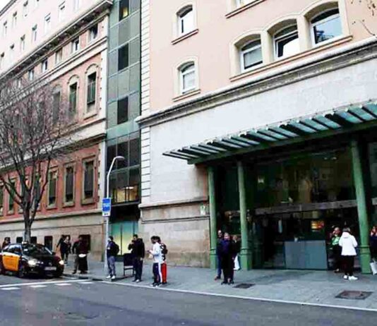 Catalunya informa de 1.345 casos y 11 fallecidos en las últimas 24 horas Catalunya informa de 1.345 casos y 11 fallecidos en las últimas 24 horas