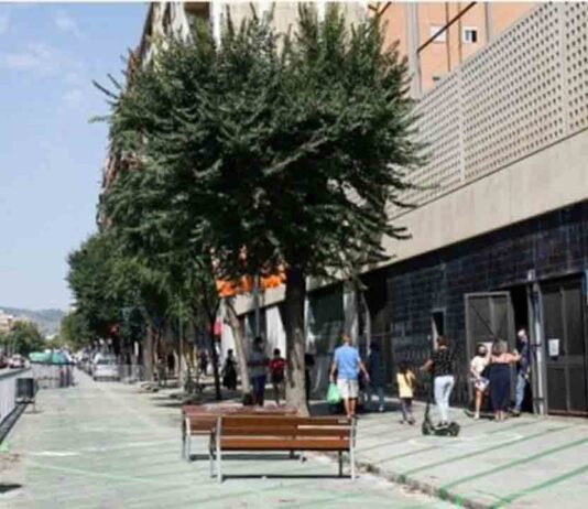 Barcelona prevé reducir el tránsito y la velocidad en el entorno de 78 escuelas Barcelona prevé reducir el tránsito y la velocidad en el entorno de 78 escuelas
