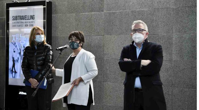 TMB presenta un plan de prevención del acoso sexual en las redes de metro y autobús TMB presenta un plan de prevención del acoso sexual en las redes de metro y autobús