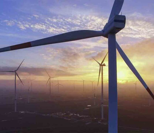 Barcelona se adhiere a la petición del mundo local para tener más recursos en transición energética Barcelona se adhiere a la petición del mundo local para tener más recursos en transición energética