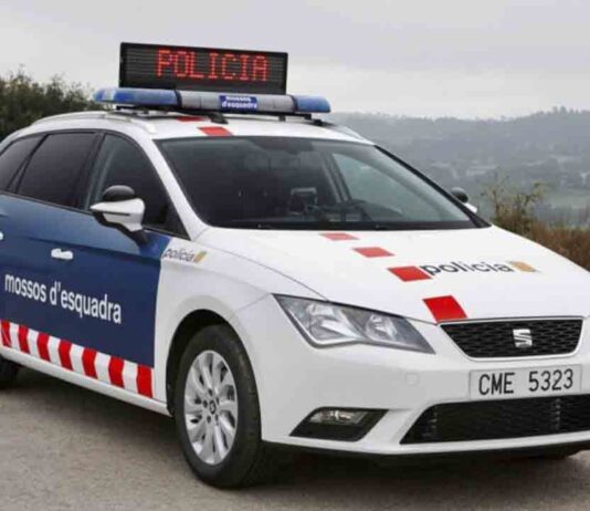 Investigan la fuga de un vehículo en la Bisbal del Penedès tras atropellar a una persona Investigan la fuga de un vehículo en la Bisbal del Penedès tras atropellar a una persona