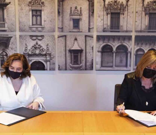 Diputación y Ayuntamiento firman un convenio para financiar varios proyectos Diputación y Ayuntamiento firman un convenio para financiar varios proyectos
