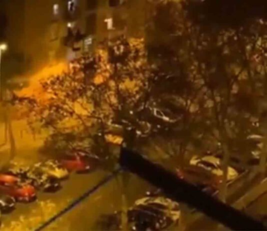 Los Mossos investigan un tiroteo en el distrito de Sant Martí Los Mossos investigan un tiroteo en el distrito de Sant Martí