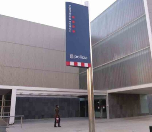 Denunciado el responsable de una bar en Medinyà por incumplir las medidas sanitarias Denunciado el responsable de una bar en Medinyà por incumplir las medidas sanitarias