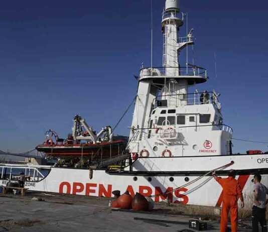 Barcelona prepara el juicio en Italia contra Salvini por el bloqueo del Open Arms Barcelona prepara el juicio en Italia contra Salvini por el bloqueo del Open Arms