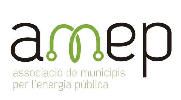 Barcelona se adhiere a la Asociación de Municipios y Entidades para la Energía Pública Barcelona se adhiere a la Asociación de Municipios y Entidades para la Energía Pública
