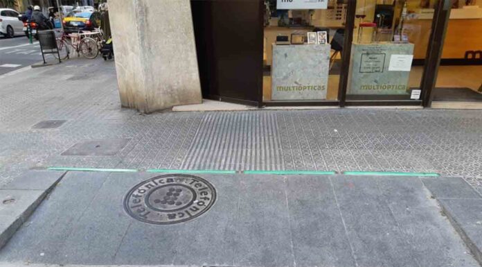 Semáforos en el pavimento para evitar accidentes en el carril bus contra dirección Semáforos en el pavimento para evitar accidentes en el carril bus contra dirección