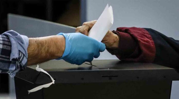 Dossier preelectoral a las elecciones al Parlament de Catalunya del 14-F Dossier preelectoral a las elecciones al Parlament de Catalunya del 14-F