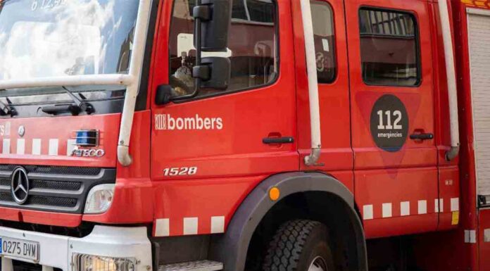 Muere un hombre en un incendio en una vivienda de Castelldefels Muere un hombre en un incendio en una vivienda de Castelldefels