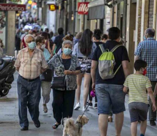 Barcelona analiza el movimiento migratorio en tiempos de pandemia Barcelona analiza el movimiento migratorio en tiempos de pandemia