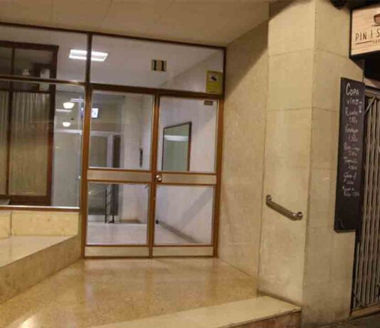 Detenido en Barcelona por la muerte violenta de una mujer en Tarragona detenen un home a Barcelona relacionat amb la mort violenta d'una dona a Tarragona