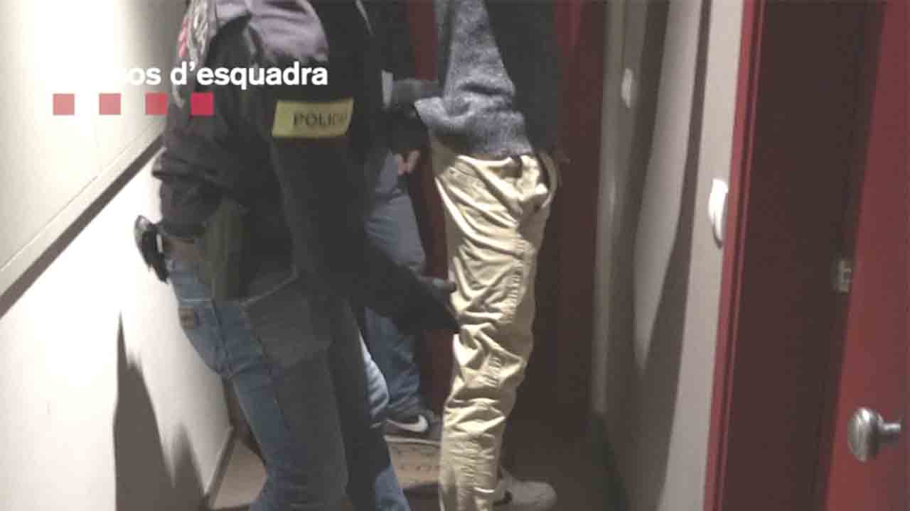 Detenidos dos hombres por el ataque a dos agentes de la Guardia Urbana de Lleida
