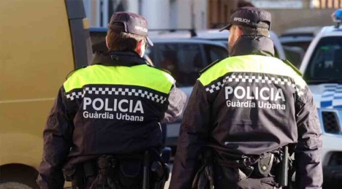 Operativo contra la receptación de móviles robados con inspecciones en varias tiendas Operativo contra la receptación de móviles robados con inspecciones en varias tiendas