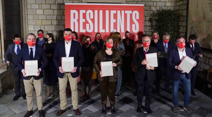 Presentación del libro ‘resilients’, sobre la restauración de Barcelona en tiempos de pandemia Presentación del libro 'resilients', sobre la restauración de Barcelona en tiempos de pandemia