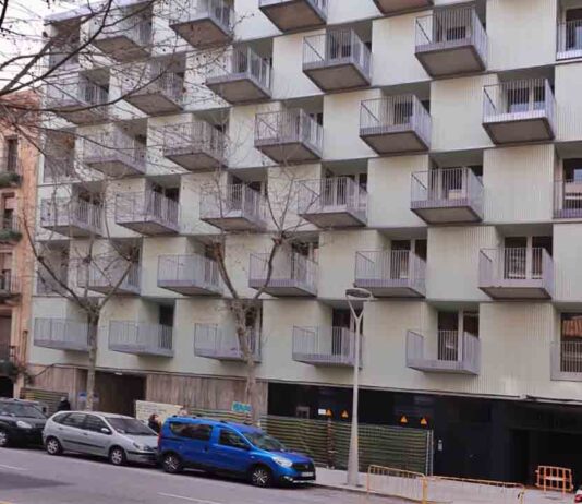 Promoción de 49 pisos públicos para mayores en el Fort Pienc Promoción de 49 pisos públicos para mayores en el Fort Pienc