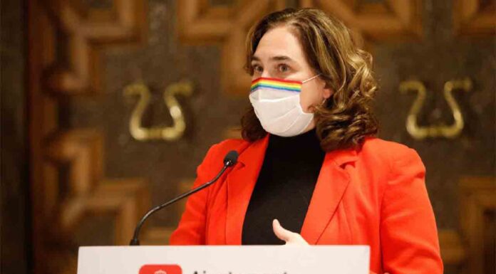 Archivada la denuncia de Ciudadanos contra Colau Archivada la denuncia de Ciudadanos contra Colau