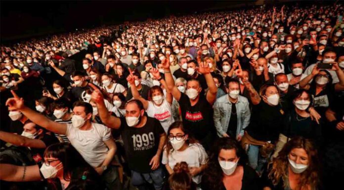 El estudio del concierto de Love of Lesbian descarta la transmisión de Covid El estudio del concierto de Love of Lesbian descarta la transmisión de Covid