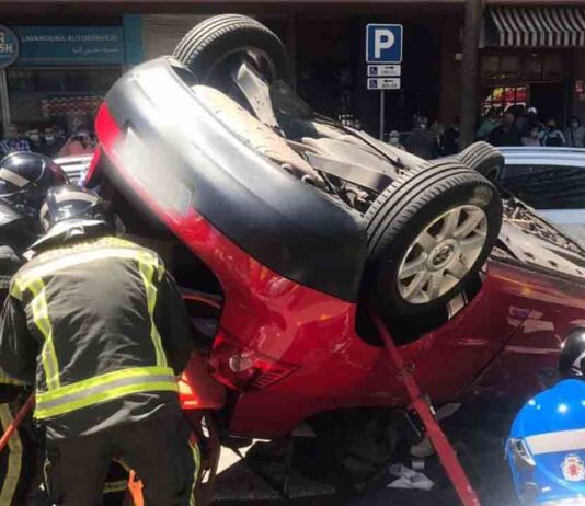 Accidente en el paseo de la Zona Franca con un herido grave Accidente en el paseo de la Zona Franca con un herido grave